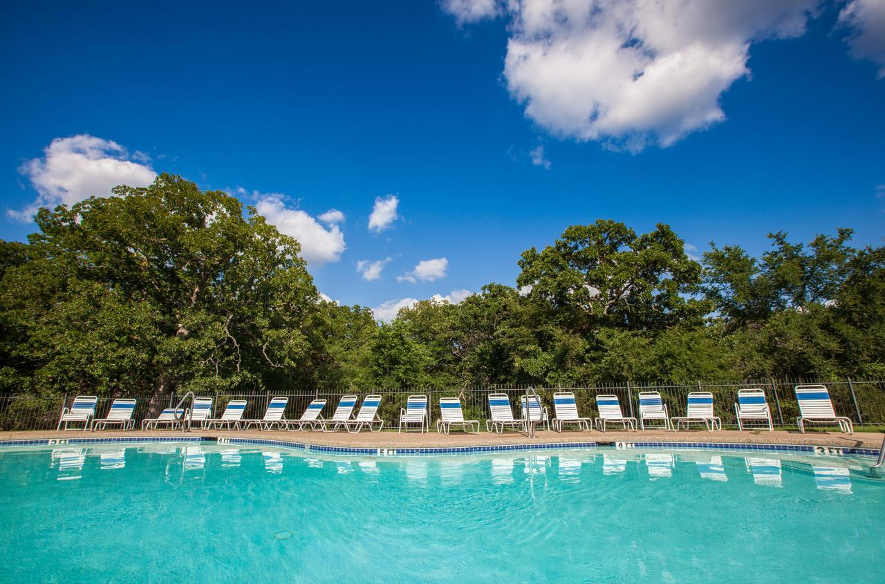 Lake Texoma Camping Resort Cabin 4 Willow Spring ภายนอก รูปภาพ